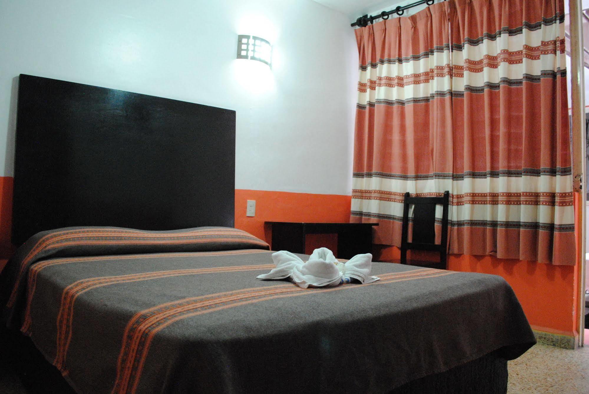 Hotel Jimenez Oaxaca Luaran gambar